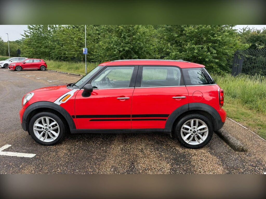 Mini Countryman One Red #5