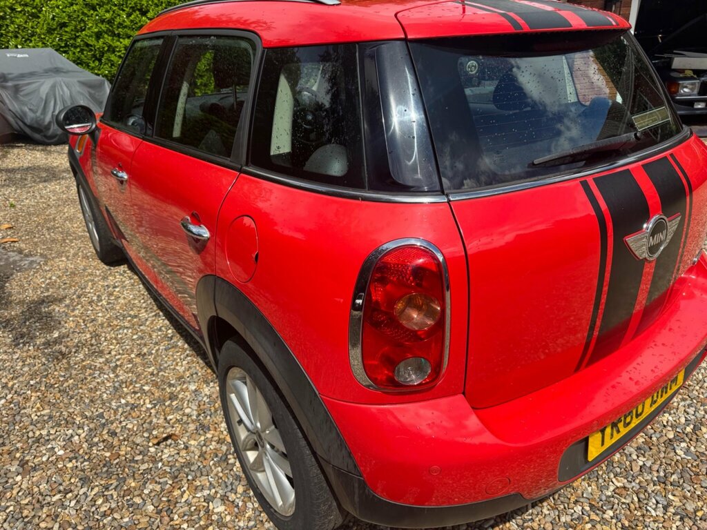 Mini Countryman One Red #5