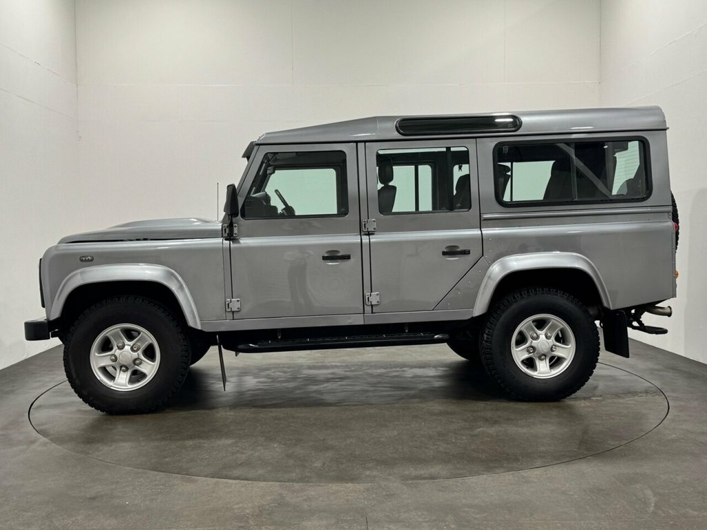 Land Rover Defender Td County Station Wagon Green #6