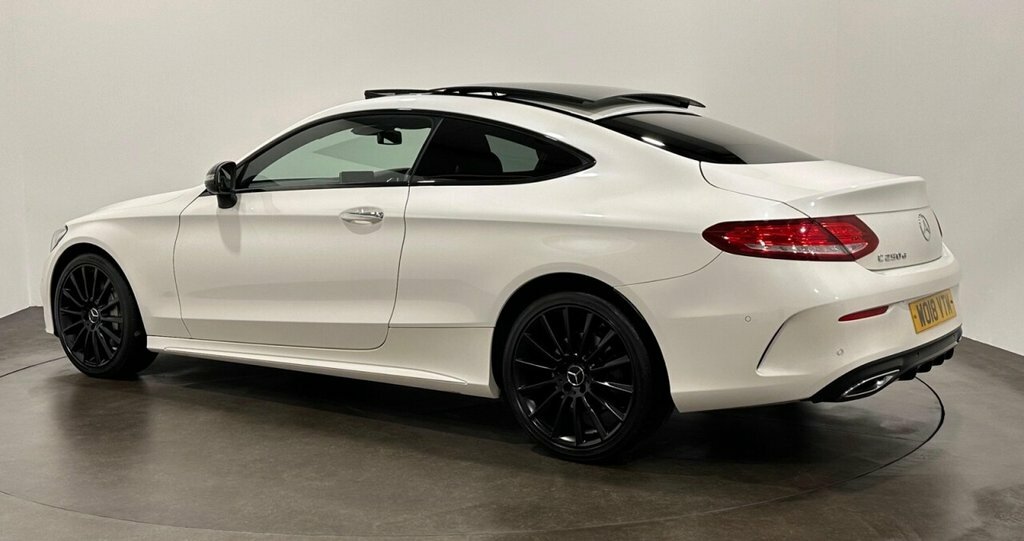 Mercedes-Benz C Class 2.1L Amg Line WO18VTM White #3