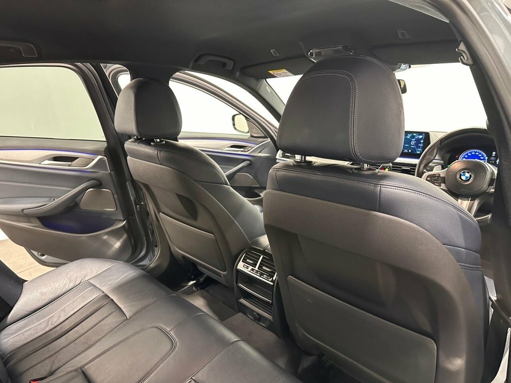 BMW 5 Series 530D Xdrive M Sport Black #27