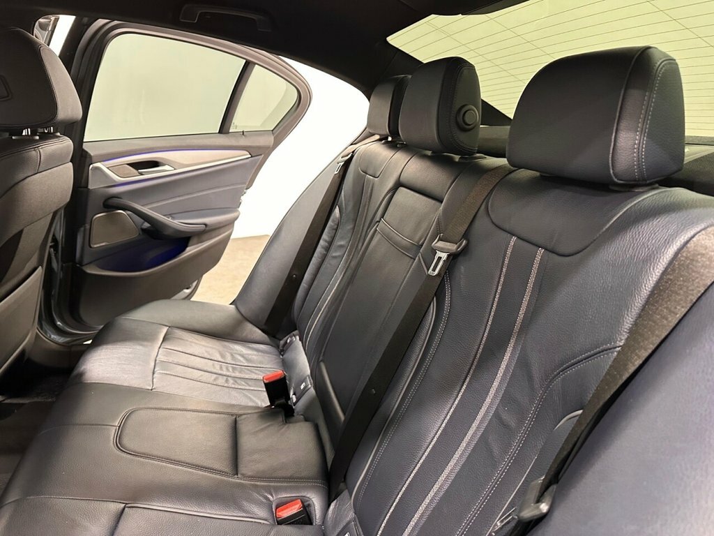 BMW 5 Series 530D Xdrive M Sport Black #21