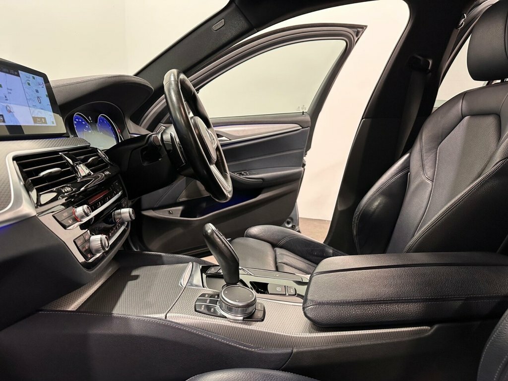 BMW 5 Series 530D Xdrive M Sport Black #19