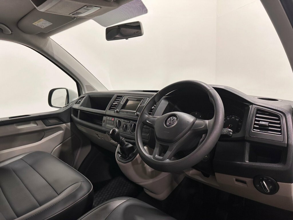 Volkswagen Transporter Panel Van Beige #14
