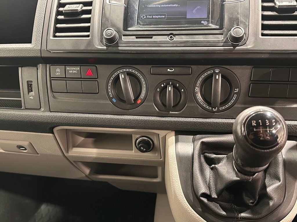 Volkswagen Transporter Panel Van Beige #21