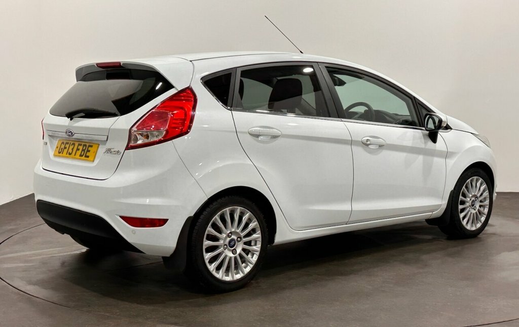 Ford Fiesta 1L Titanium White #4