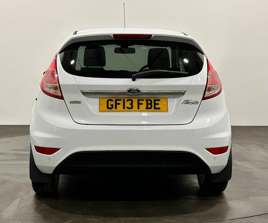 Ford Fiesta 1L Titanium White #6
