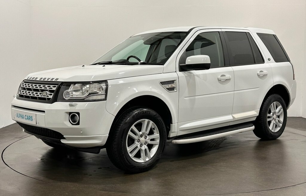 Land Rover Freelander 2 2.2L Xs White #2