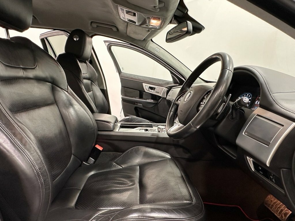 Jaguar XF Black #11