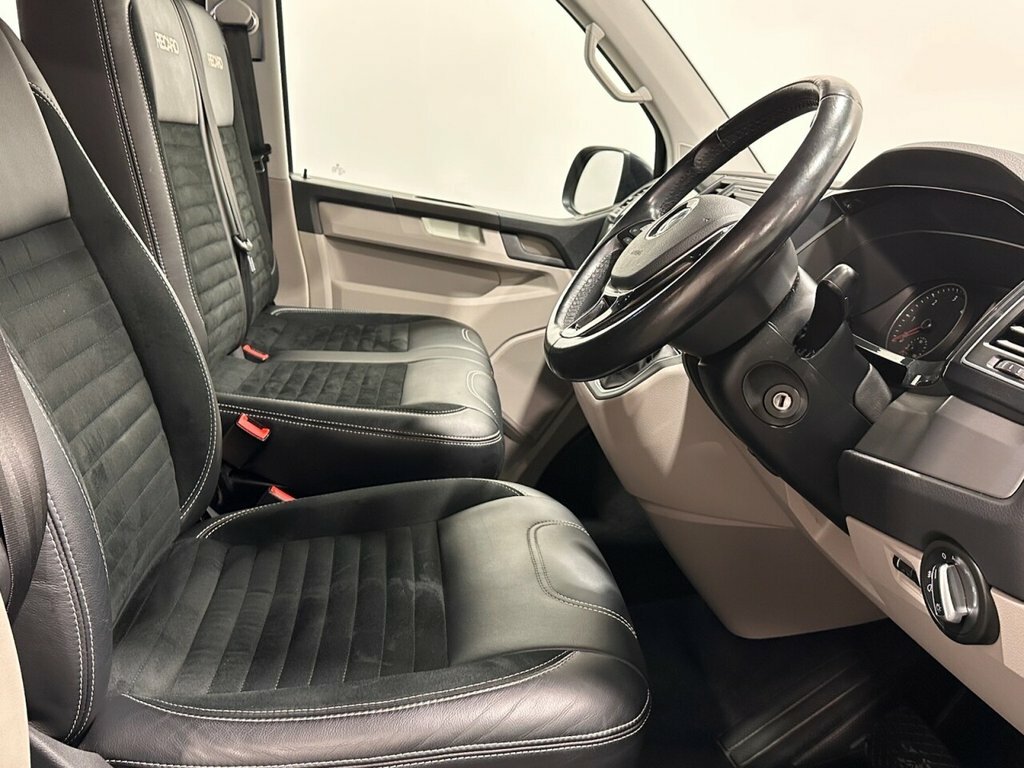 Volkswagen Campervan 2L Trendline White #19