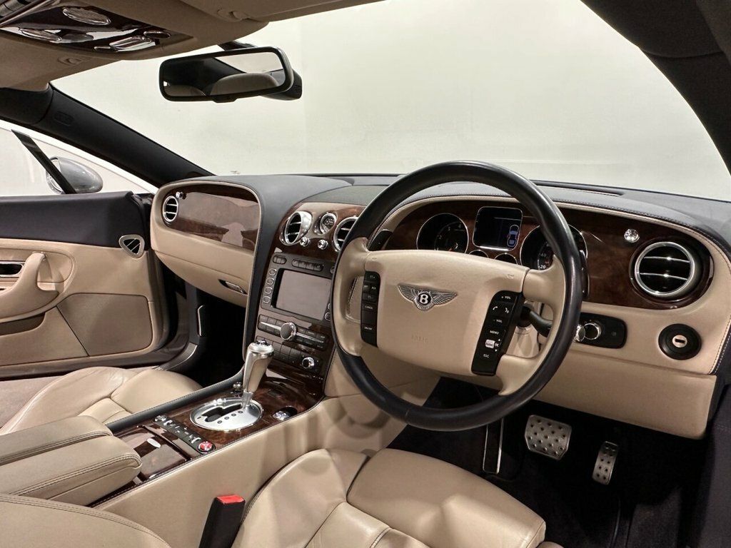 Bentley Continental Gt 6.0 W12 Gtc 4Wd Silver #10