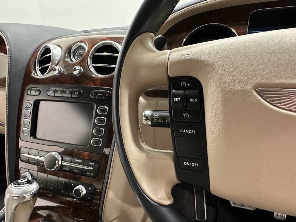 Bentley Continental Gt 6.0 W12 Gtc 4Wd Silver #22