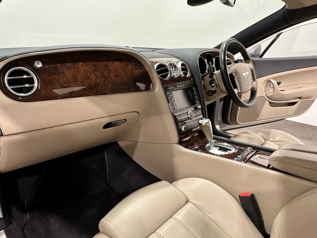 Bentley Continental Gt 6.0 W12 Gtc 4Wd Silver #32