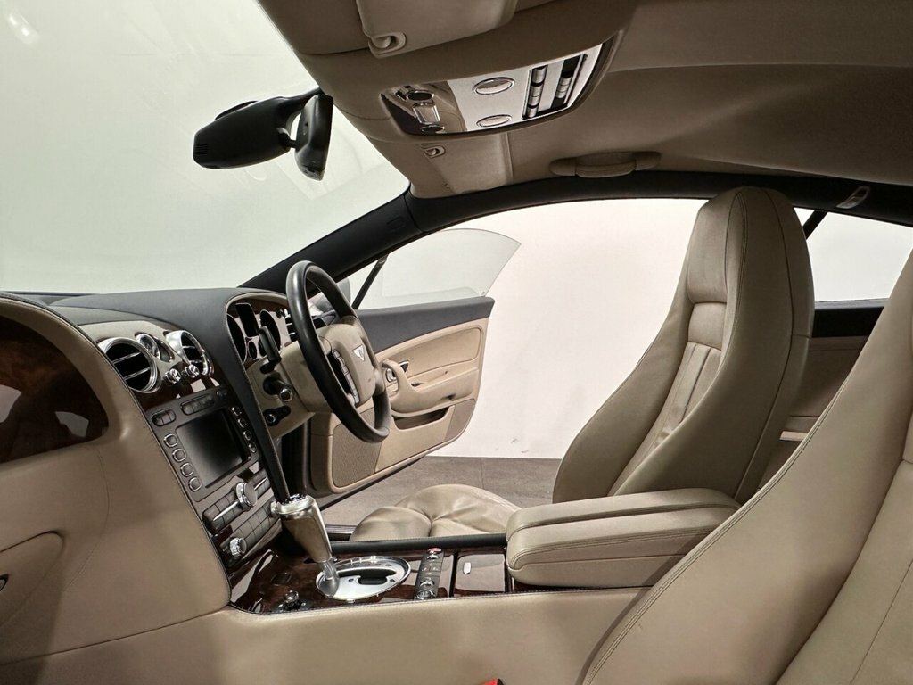 Bentley Continental Gt 6.0 W12 Gtc 4Wd Silver #14