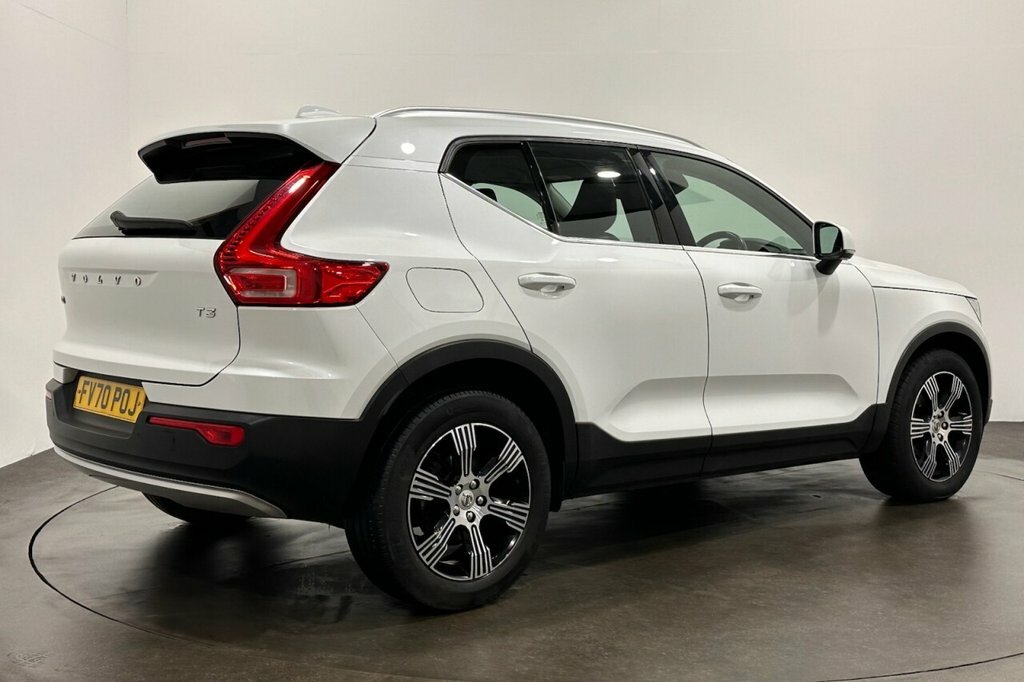 Volvo XC40 1.5L Inscription White #4