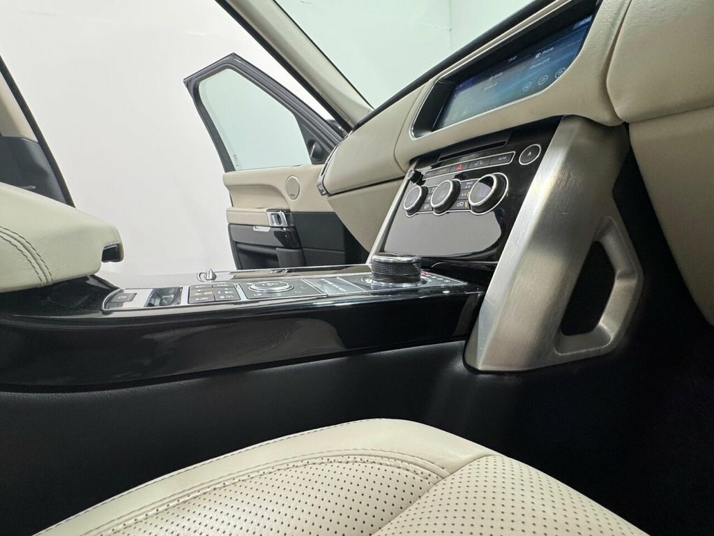 Land Rover Range Rover R-dynamic S White #22