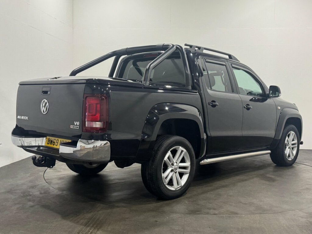Volkswagen Amarok 3L Highline Black #5