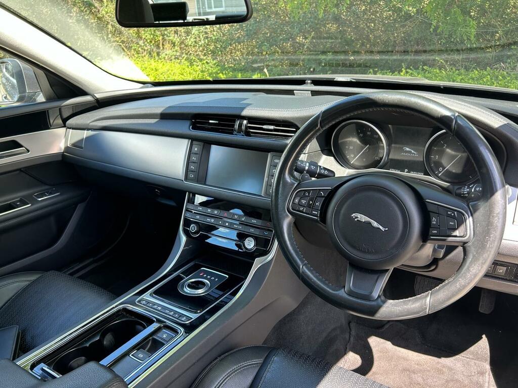 Jaguar XF White #18