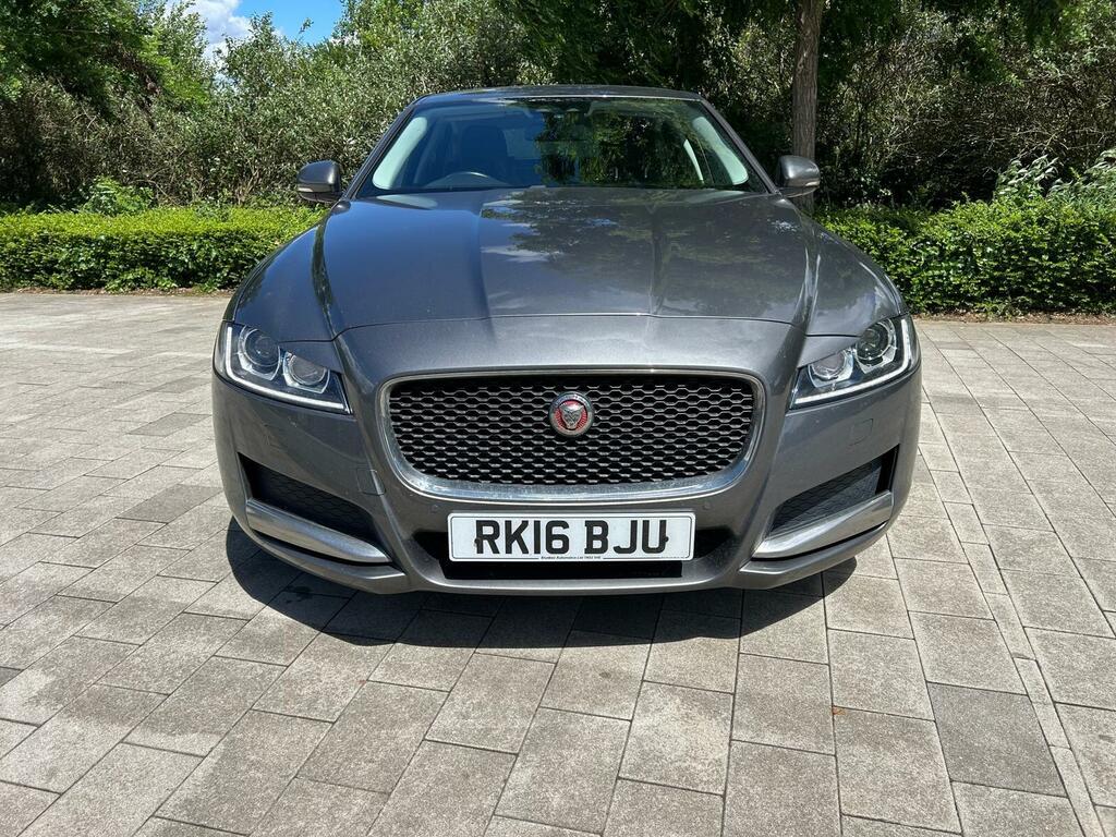 Jaguar XF 2.0D Prestige Euro 6 Ss Grey #2