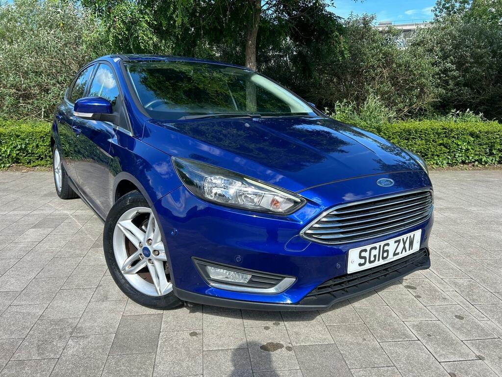 Ford Focus Focus Titanium Tdci Blue #1