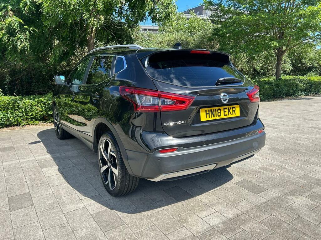 Nissan Qashqai 1.2 Dig-t Tekna Xtron Euro 6 Ss HN18EKR Black #2