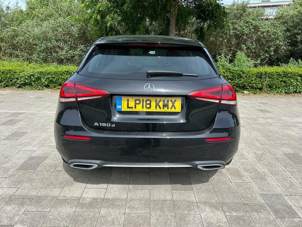 Mercedes-Benz A Class 1.5 A180d Sport 7G-dct Euro 6 Ss Black #4