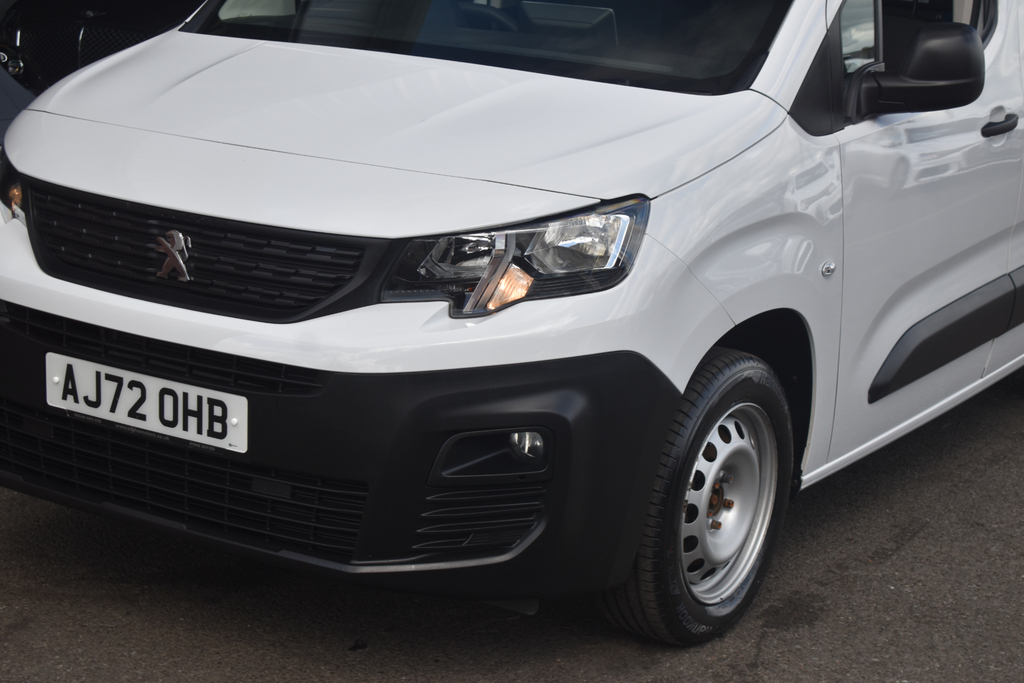 Peugeot Partner 2019 1.5 Bluehdi 1000 Professional Standard Panel White #19