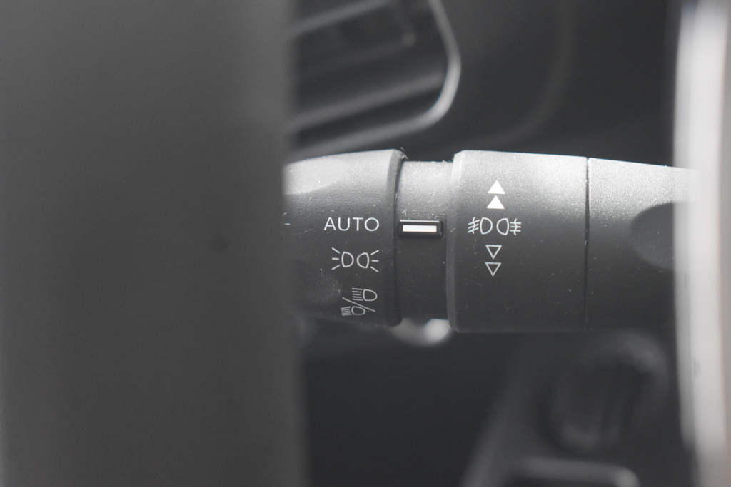 Peugeot Partner 2019 1.5 Bluehdi 1000 Professional Standard Panel White #42