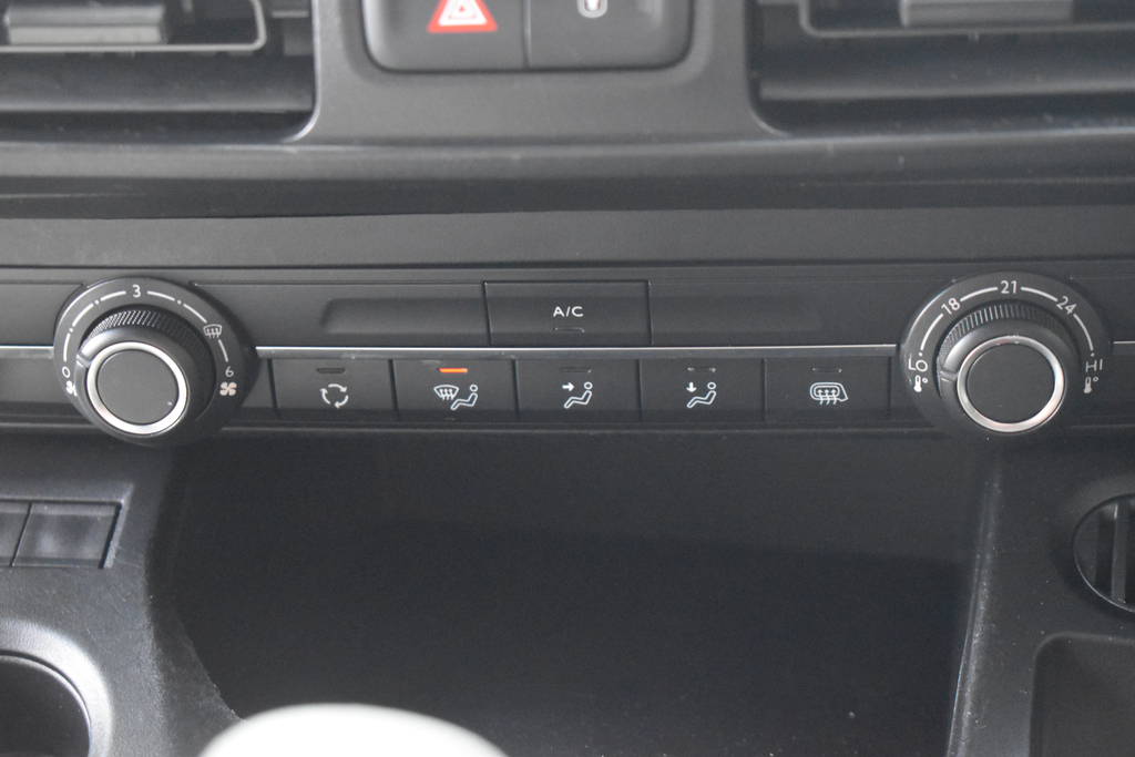 Peugeot Partner 2019 1.5 Bluehdi 1000 Professional Standard Panel White #53