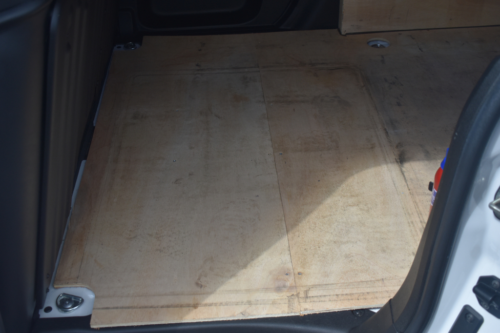 Peugeot Partner 2019 1.5 Bluehdi 1000 Professional Standard Panel White #33