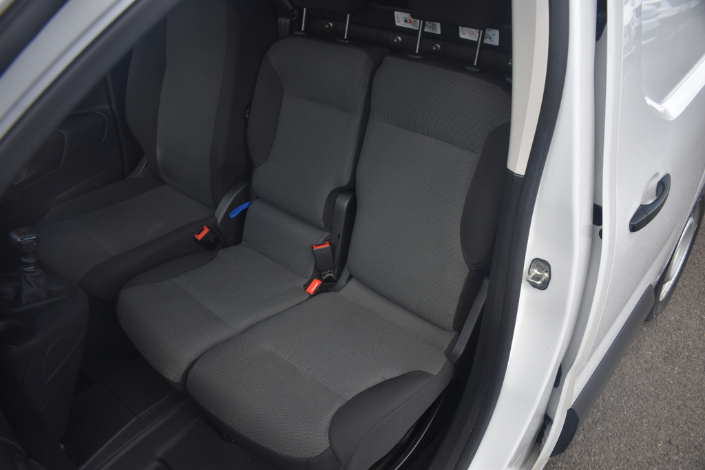 Peugeot Partner 2019 1.5 Bluehdi 1000 Professional Standard Panel White #28
