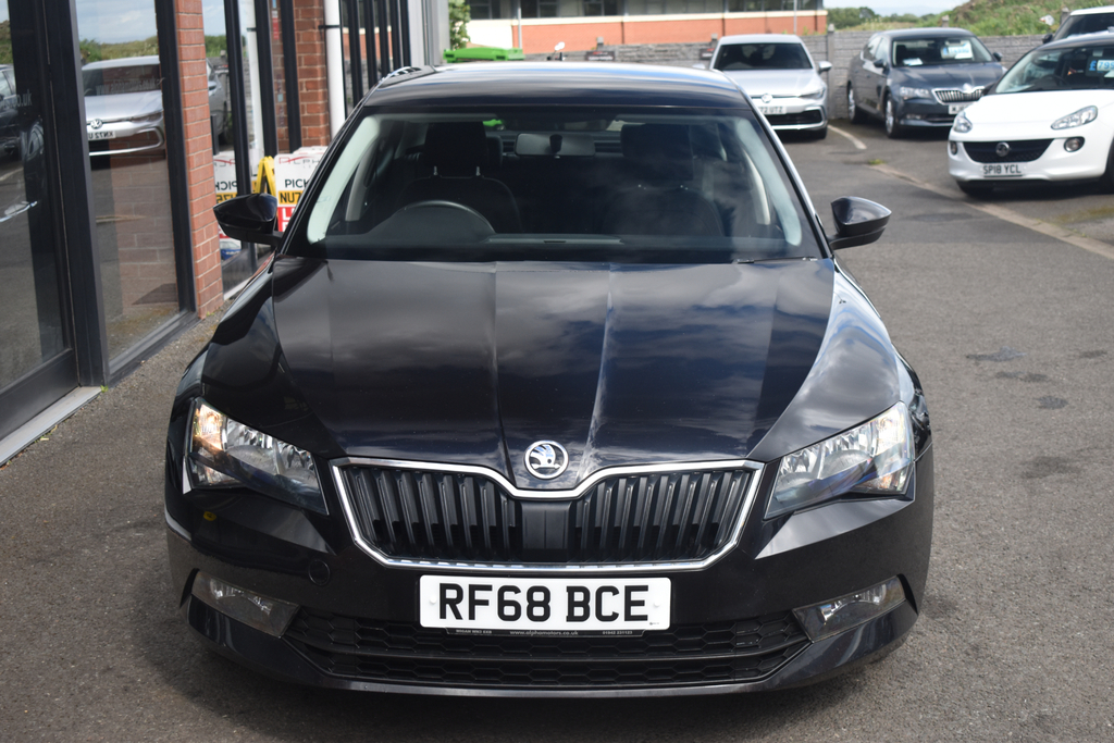 Skoda Superb 1.6 Tdi S Hatchback Euro 6 Ss  #3