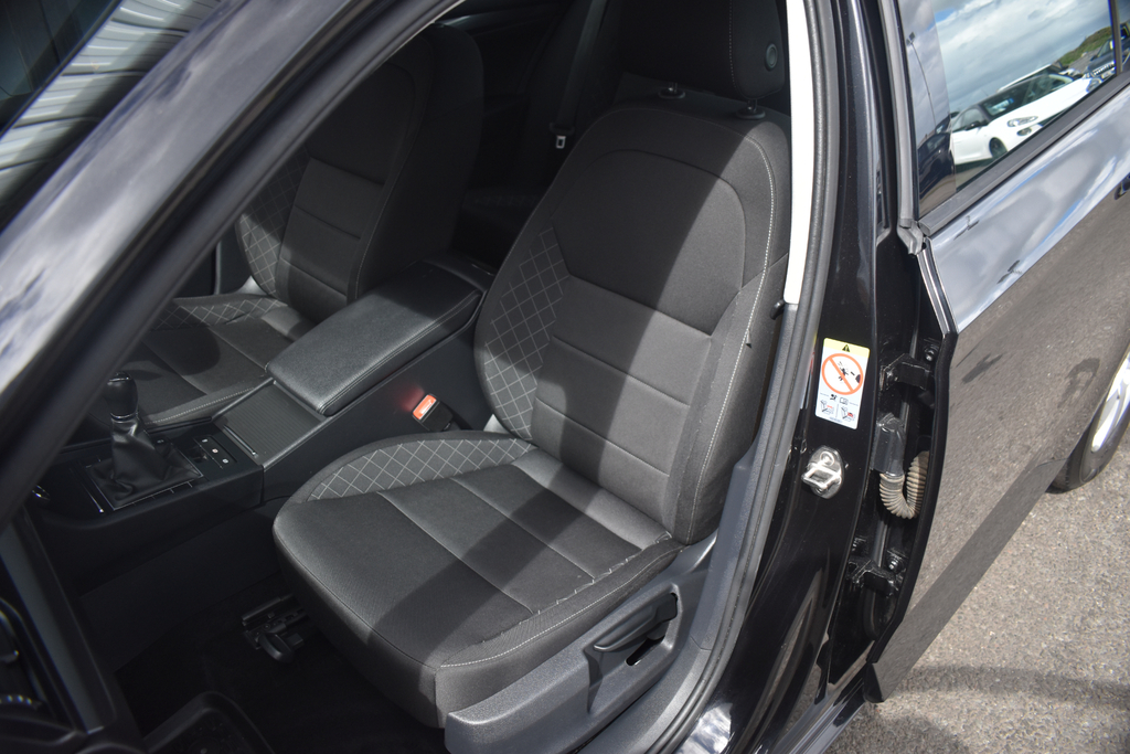 Skoda Superb 2.0 Tdi Scr 190Ps Sel Executive Hatchback Grey #35
