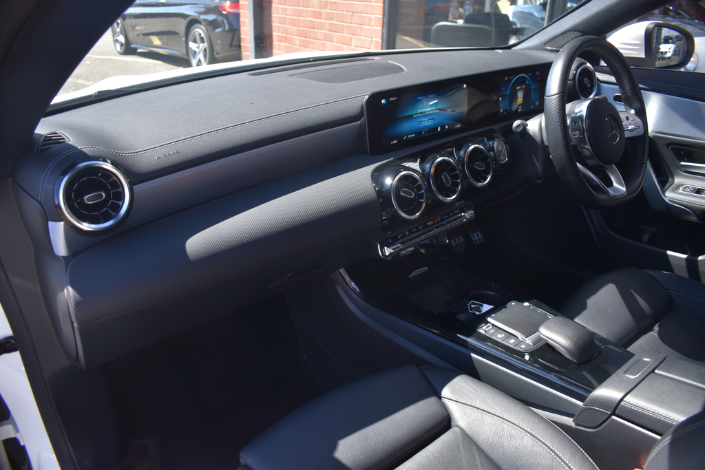 Mercedes-Benz CLA Class Coupe White #33