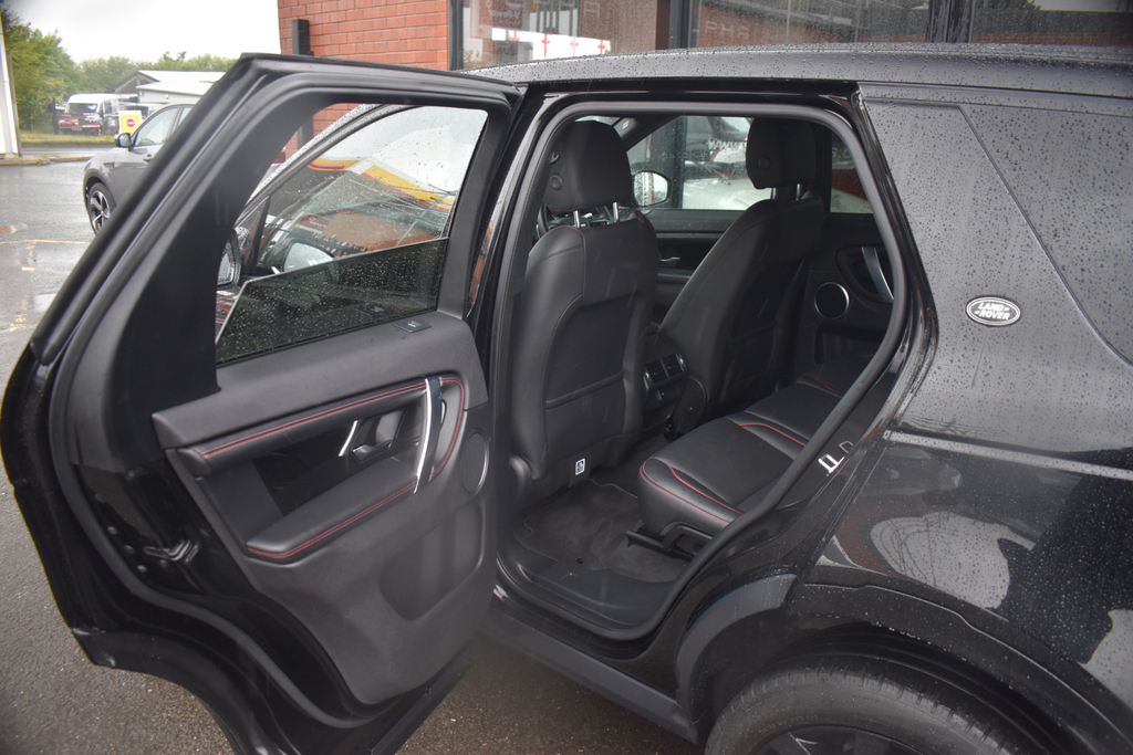 Land Rover Discovery Sport Dynamic Se Black #39