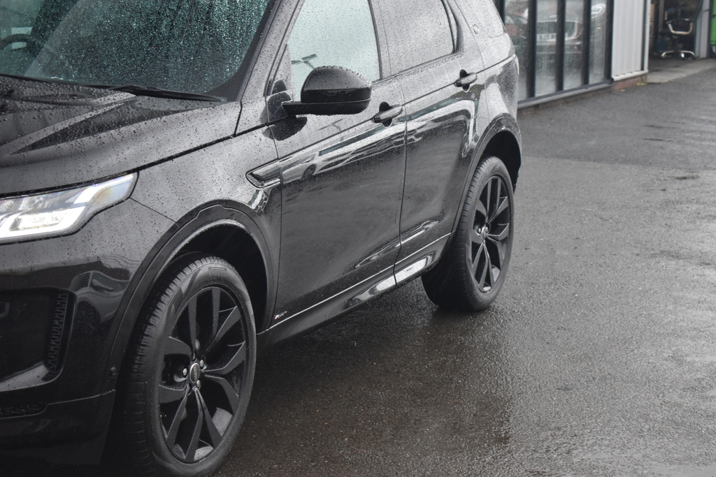 Land Rover Discovery Sport Dynamic Se Black #21