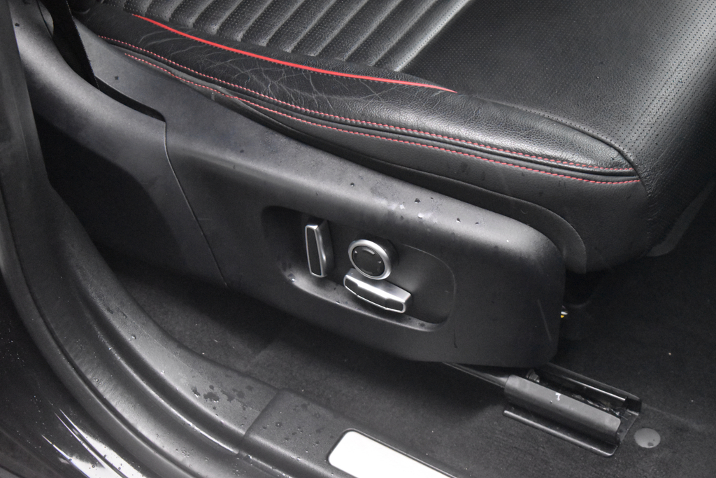 Land Rover Discovery Sport Dynamic Se Black #25