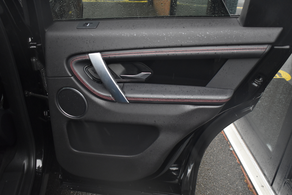 Land Rover Discovery Sport Dynamic Se Black #32