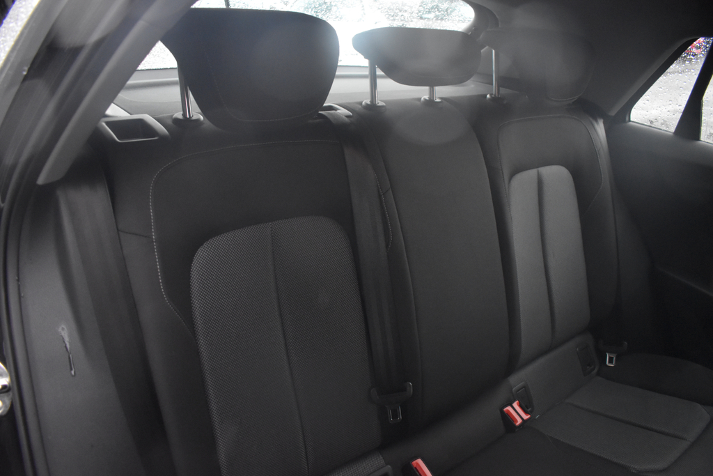 Audi Q2 Estate Grey #28