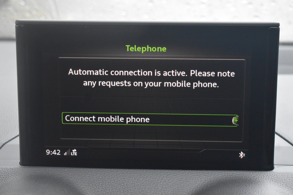Audi Q2 Estate Grey #61