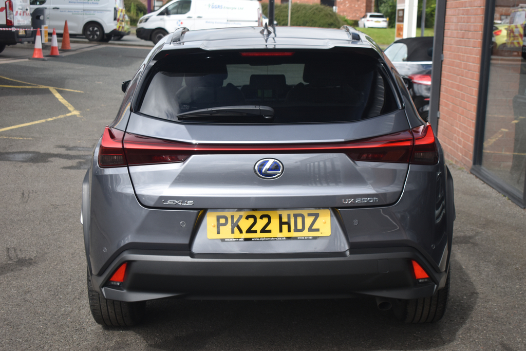 Lexus UX 2.0 Suv Hybrid E-cvt Euro 6 Ss 184 #6