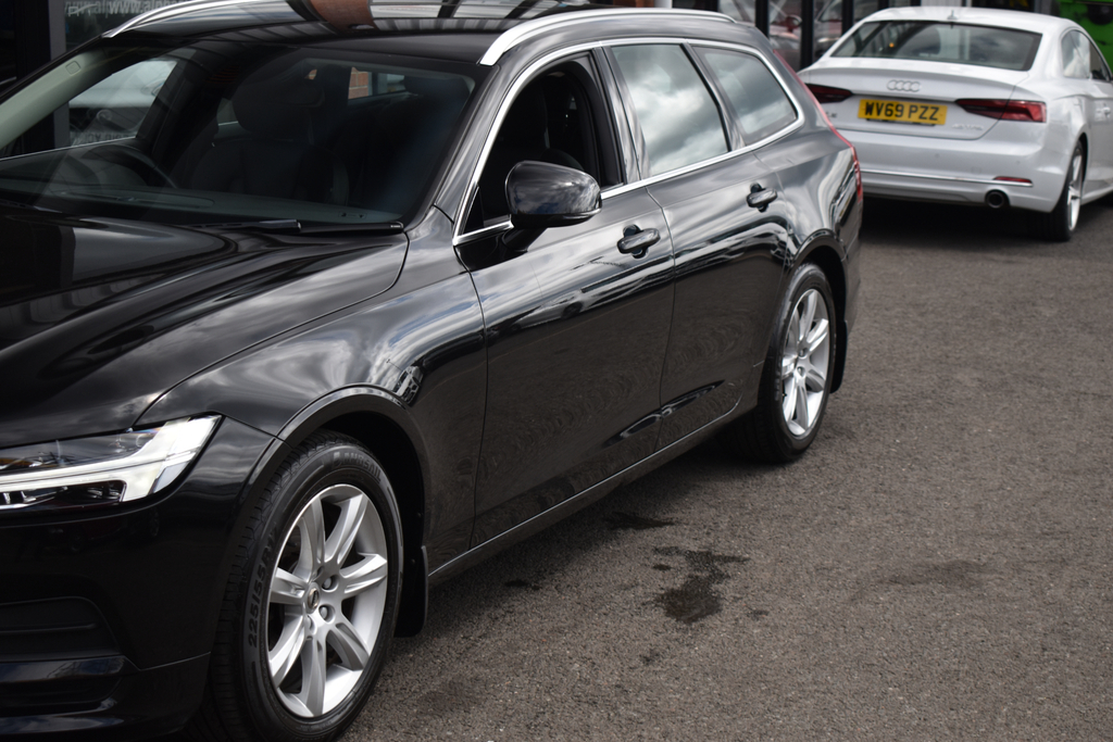 Volvo V90 V90 Momentum Pro D4 Black #21