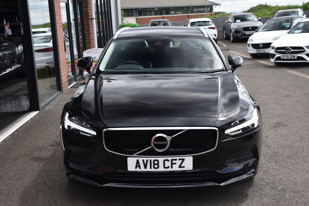 Volvo V90 2.0 D4 Momentum Estate Euro 6 Ss  #3