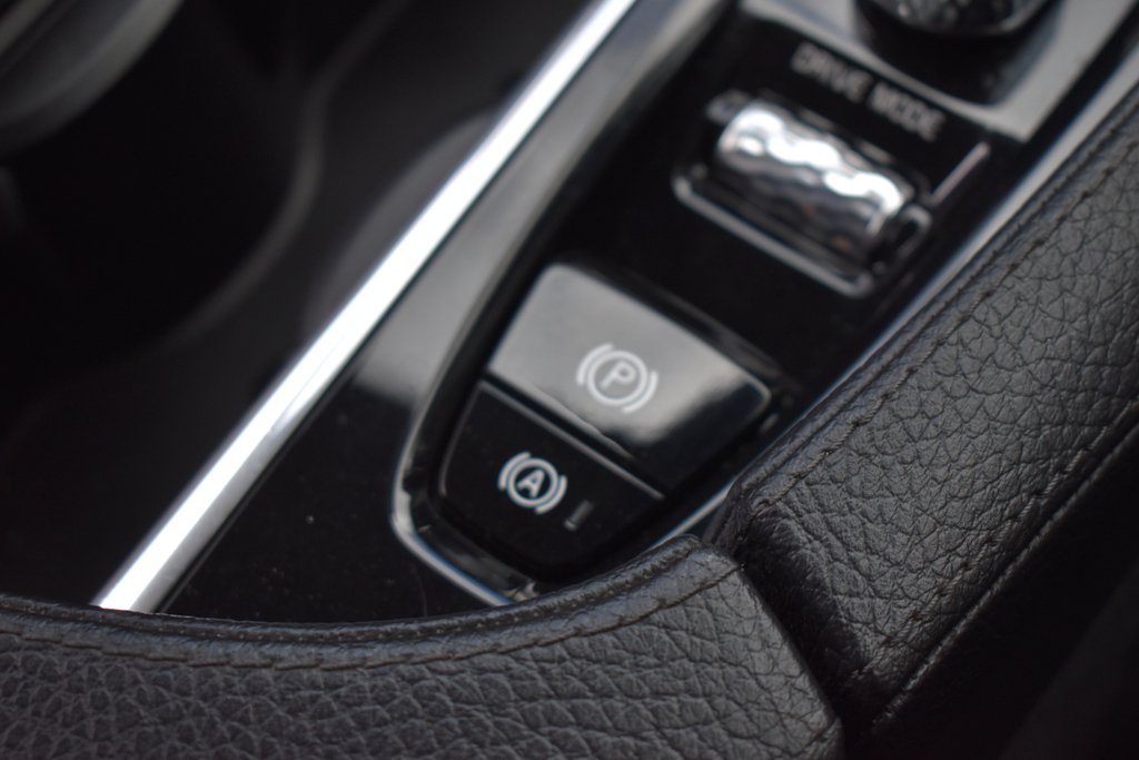 Volvo V90 V90 Momentum Pro D4 Black #64
