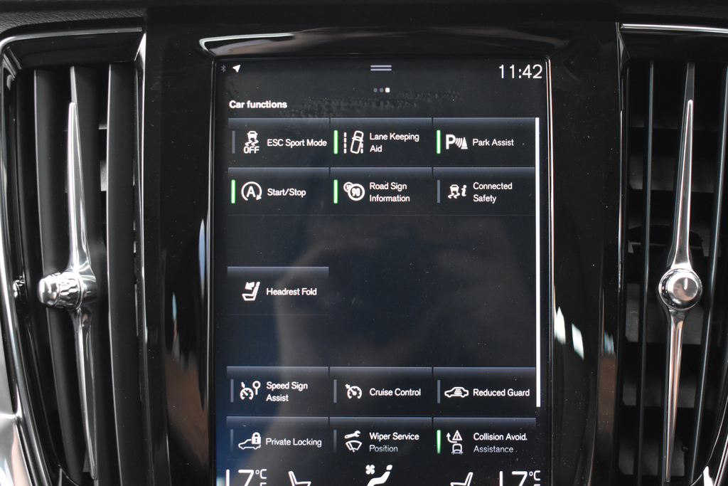 Volvo V90 V90 Momentum Pro D4 Black #57