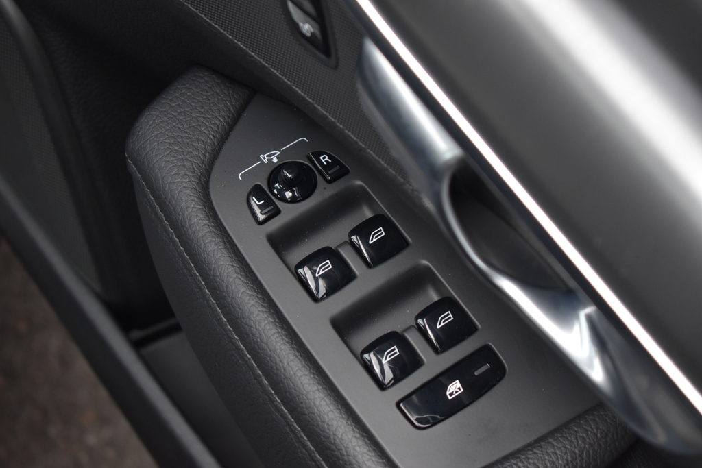 Volvo V90 V90 Momentum Pro D4 Black #48