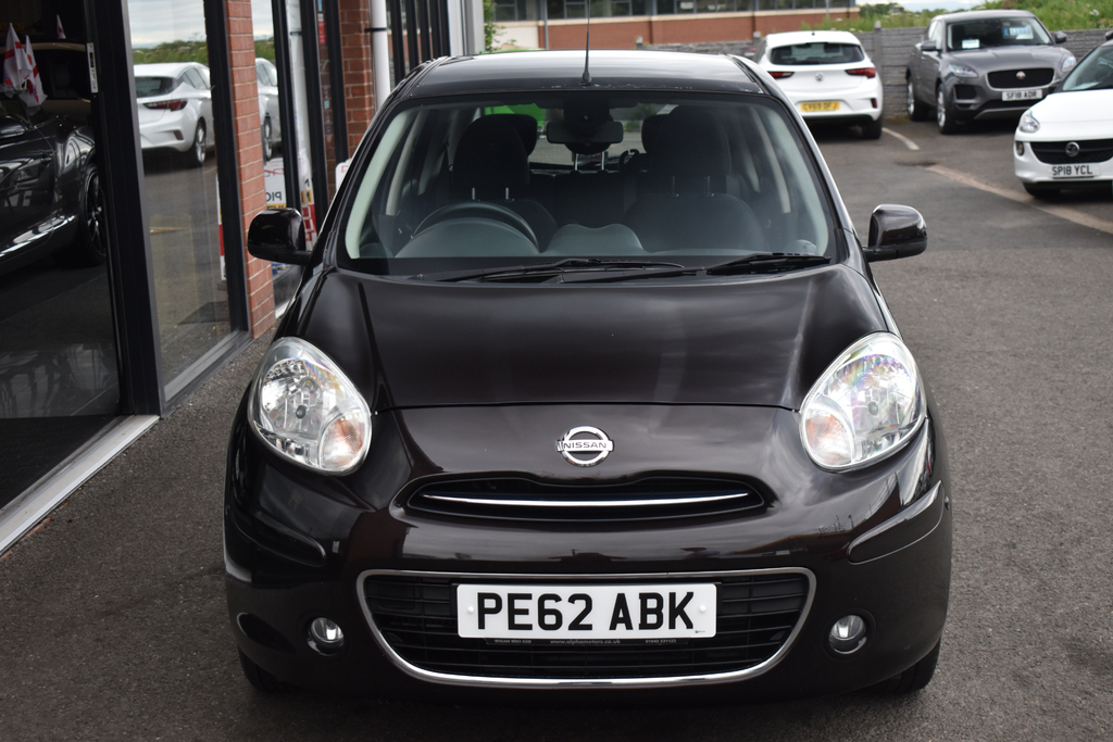 Nissan Micra 1.2 Dig-s Tekna Hatchback Euro 5  #3