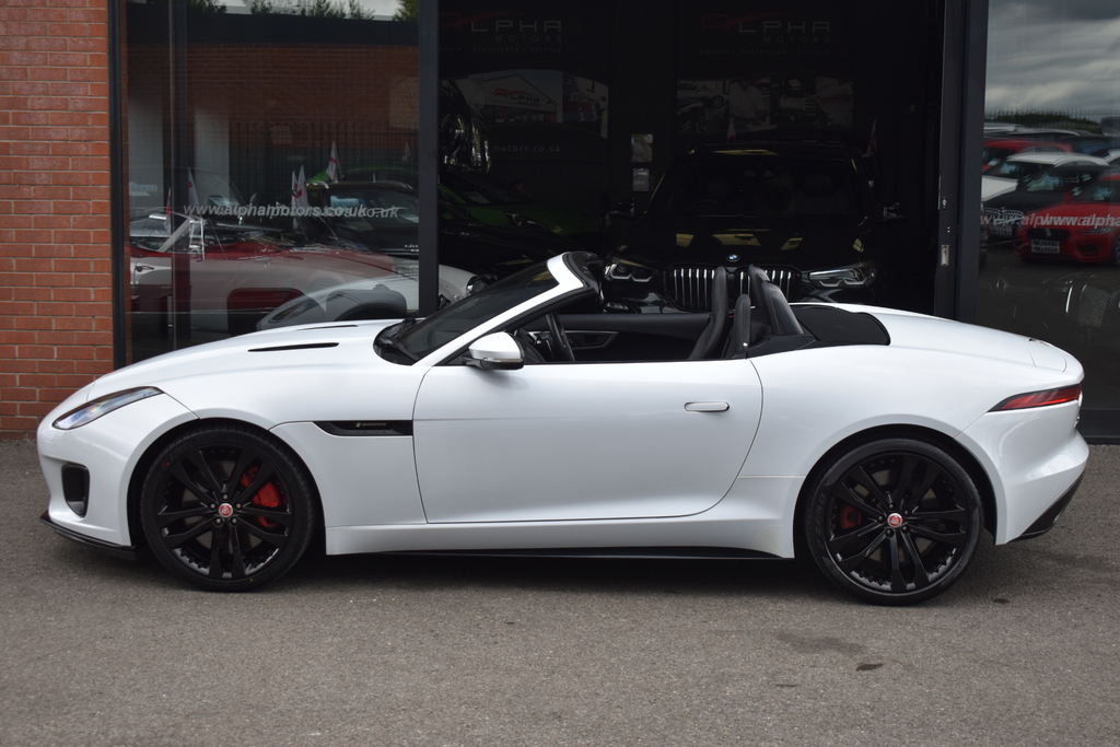 Jaguar F-Type P450 R-dynamic Blue #13