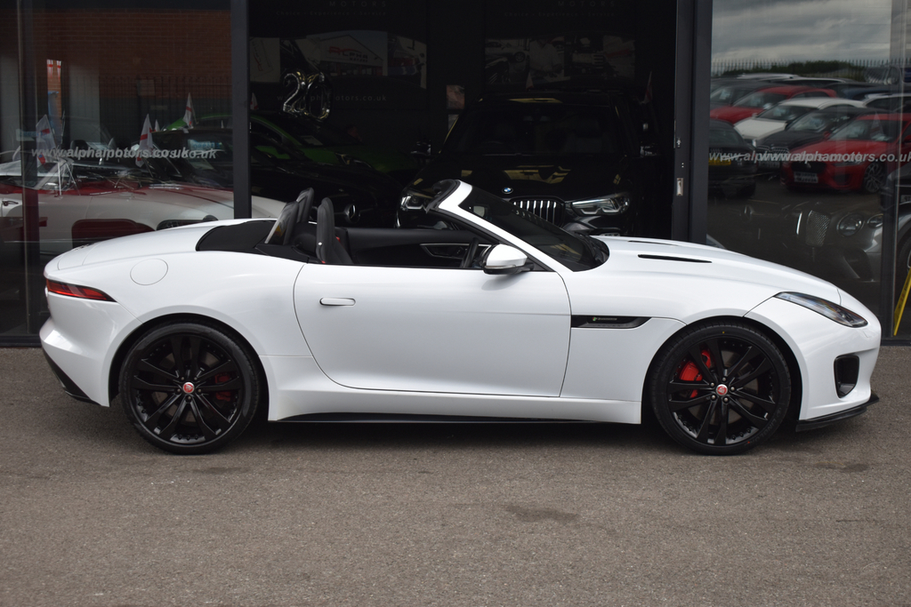 Jaguar F-Type P450 R-dynamic Blue #12