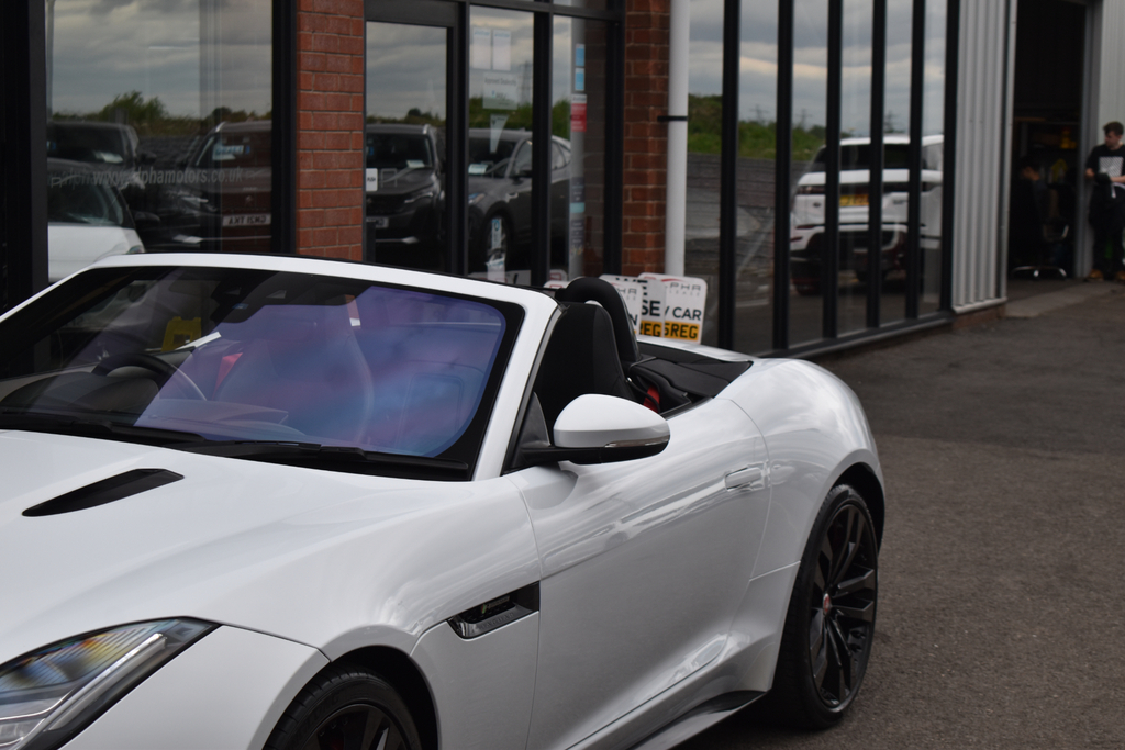 Jaguar F-Type P450 R-dynamic Blue #20